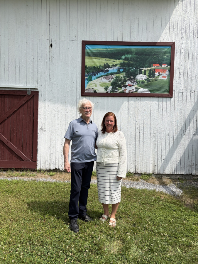 Visite de la ministre du Tourisme aux Vieux Moulins Massé ministre visite